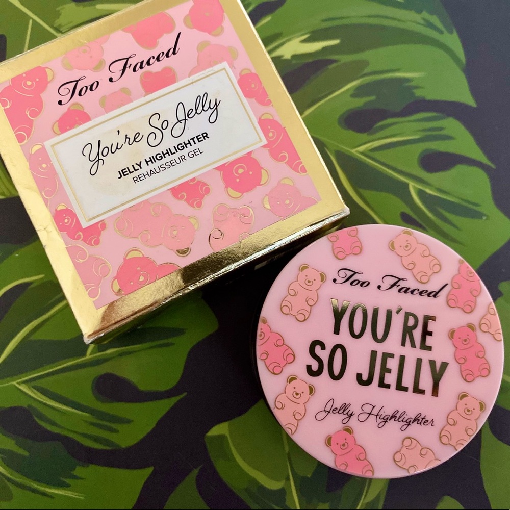 NWT Too Faced You're So Jelly Highlighter